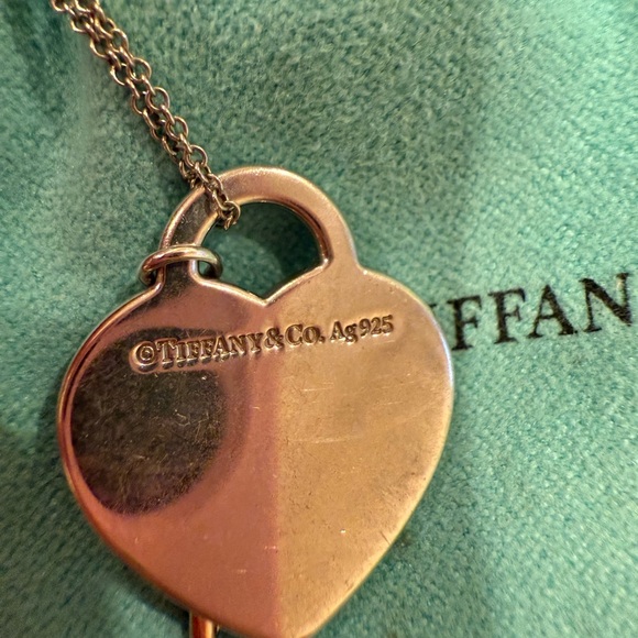 Tiffany & Co. Silver Heart Pendant with Gold Key - Picture 5 of 7